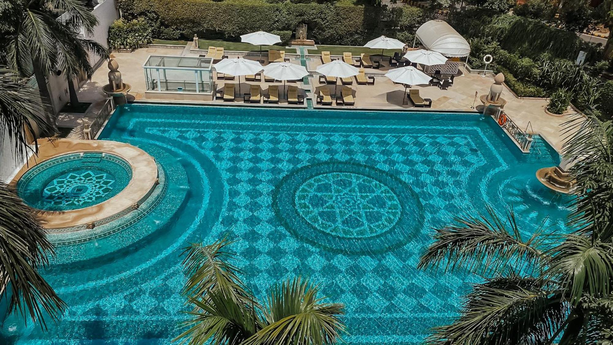The Imperial, New Delhi Hotel Exterior photo The pool at the Taj Bengal